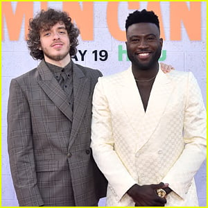 Jack Harlow & Sinqua Walls Heat Up 'White Men Can't Jump' Red Carpet With Laura Harrier & Teyana Taylor!