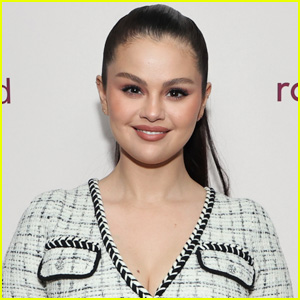 Selena Gomez Reveals Her Relationship Status in New TikTok Selena