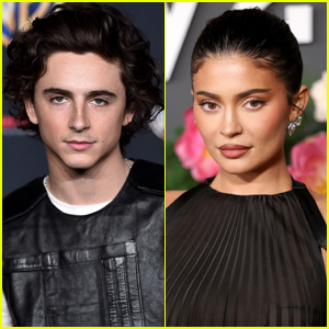 Kylie Jenner Inadvertently Reveals Her Phone Background Is a Selfie with Timothee Chalamet - See the Pic!