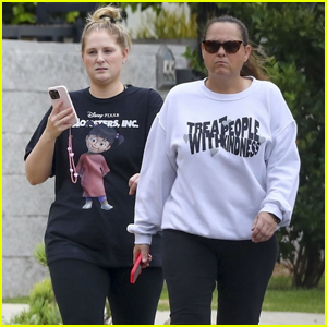 Meghan Trainor Goes for Post-Workout Walk with Mom Kelli in L.A.