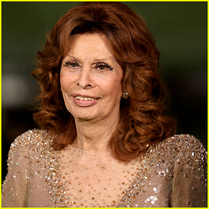 Sophia Loren To Undergo Surgery After Fracturing Femur After Fall