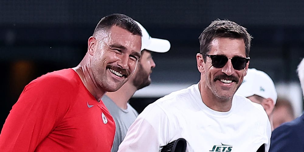 Travis Kelce Reveals What He Said to Aaron Rodgers at Chiefs/Jets Game