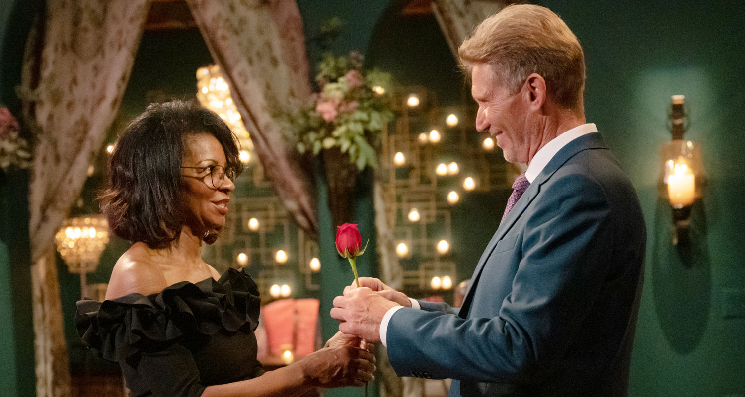 ‘Golden Bachelor’ Contestant Sandra Skipped Daughter’s Wedding to(00)