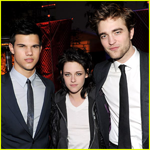 The Richest 'Twilight' Stars, Ranked (& the No. 1 Earner's Net Worth Beats No. 2 by $20 Million!)