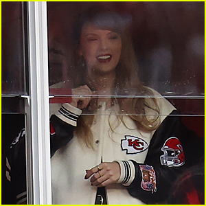 Inside Taylor Swift's Chiefs Game Suite: Who's Sitting With Her on New Year's Eve?