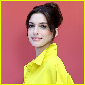 Anne Hathaway Walks Away From 'Vanity Fair' Shoot in Solidarity with Condé Nast Union Workers