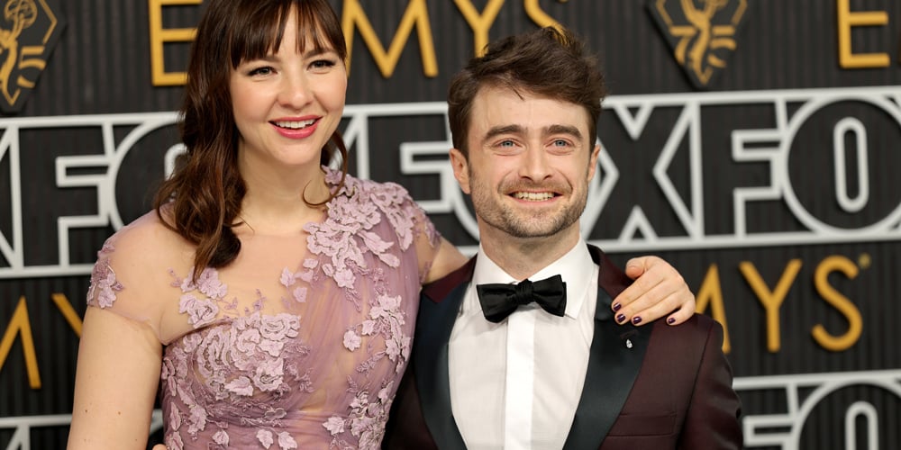 Daniel Radcliffe Sparks Erin Darke Marriage Rumors at Emmy Awards 2023, Rep Responds! | 2023 Emmy Awards, Daniel Radcliffe, Emmy Awards, Erin Darke - Vimarsana News