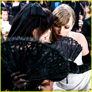Expecting a Taylor Swift Lip Reading Moment at Grammys 2024? Fans Think She Came Prepared!