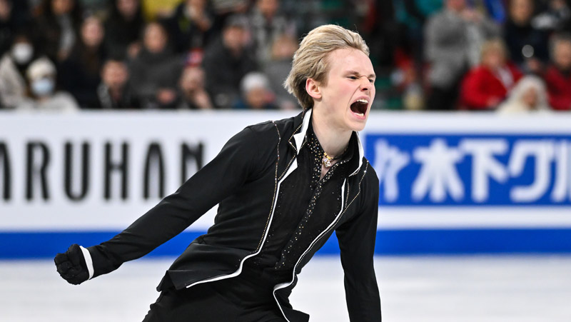 19-Year-Old Ilia Malinin Performs Ice Skating Routine to ‘Succession’ Theme, Breaks Records & Wins First World Title