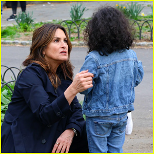 Mariska Hargitay Mistaken for Real-Life Cop by a Child in NYC While Filming 'Law & Order: SVU'!