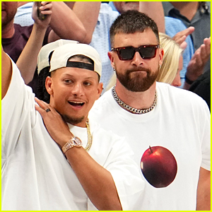 Travis Kelce Reacts to Being Booed at Dallas Mavericks Playoff Game - Vimarsana News