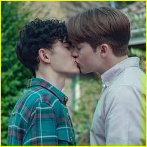 Joe Locke Reveals He Got Scabs From Kissing  So Much While Filming 'Heartstopper' Intimate Scenes, Kit Connor Says It Was Fun