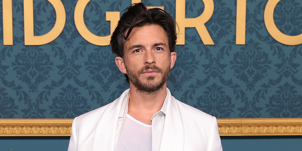 Jonathan Bailey Addresses His Sexuality & Relationship Status, Talks Coming Out, Having Kids & More