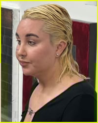 Amanda Bynes Sparks Engagement Rumors With Ring | Amanda Bynes, Newsies