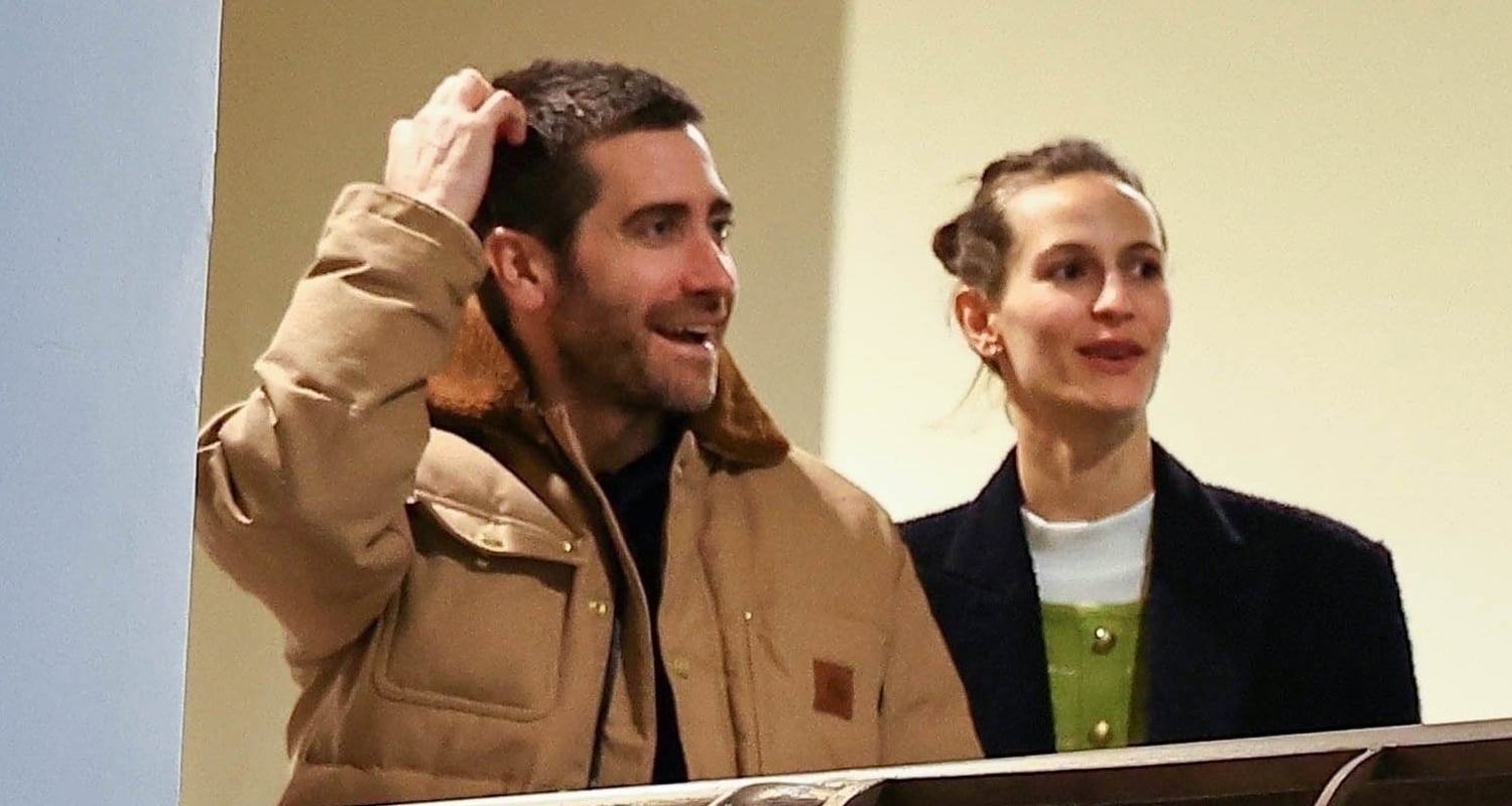 Jake Gyllenhaal & Girlfriend Jeanne Cadieu Step Out for Date Night at Sushi Park in WeHo