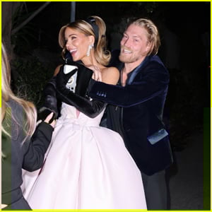 Kate Beckinsale and Harry Goodwins share playful moments at Golden