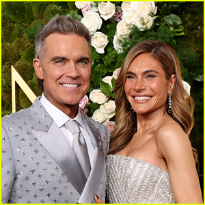 Robbie Williams’ Wife Ayda Field Admits to Passing on ‘Real Housewives