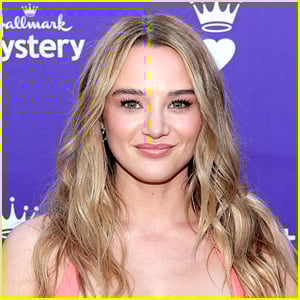 Hunter King dice di sì al vestito, rivela il suo designer di abiti da sposa!