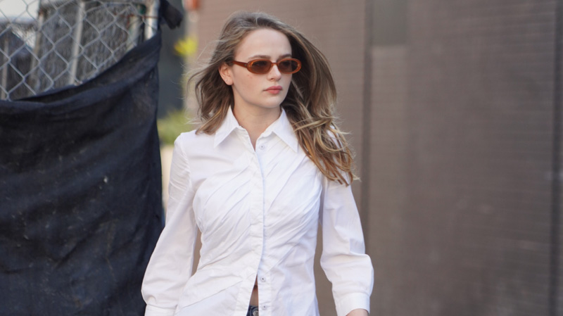 Joey King Steps Out in Chic Prada Look After Attending Her First Lakers Game!
