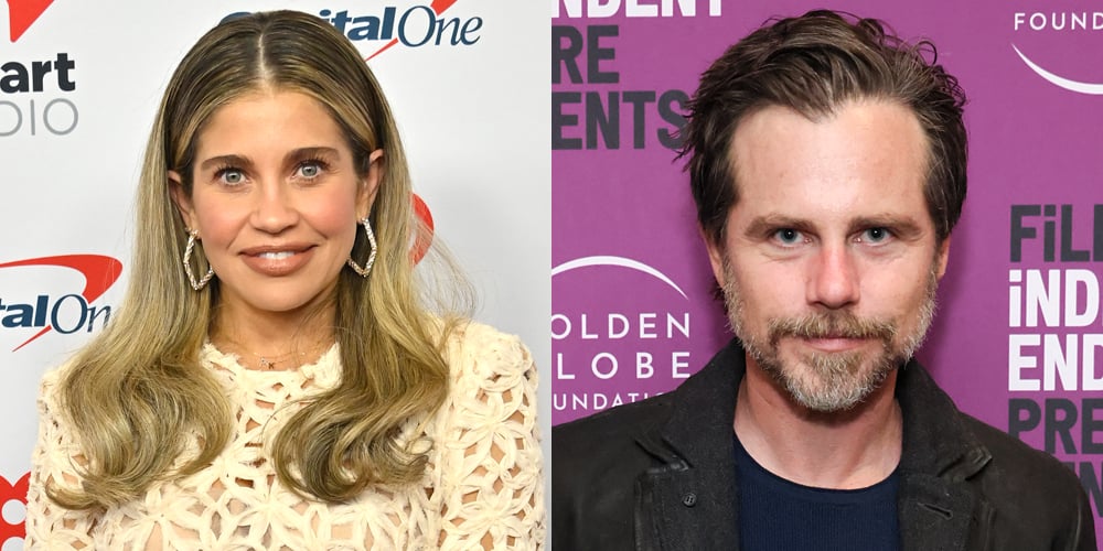 ‘Boy Meets World’ Stars Danielle Fishel & Rider Strong Remember Their