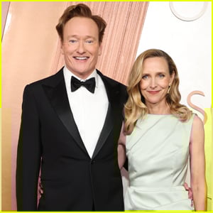 Conan O’Brien & Wife Liza Arrive for His Oscars 2025 Hosting Gig