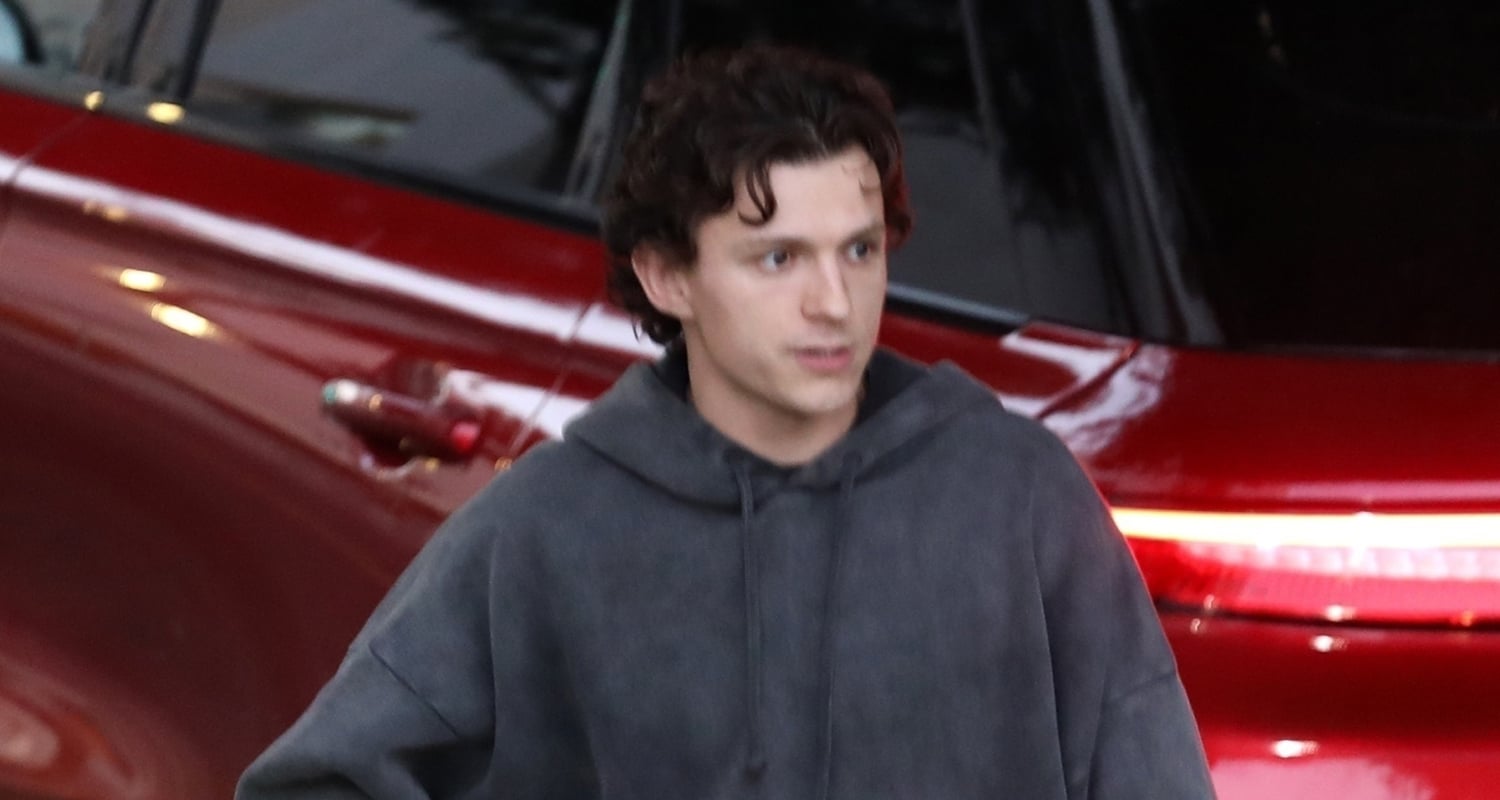 Tom Holland Meets Up with Friends for Dinner at Steak 48 in Beverly Hills