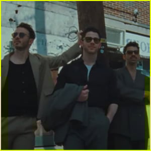 ‘I Can’t Lose’ Lyrics: Jonas Brothers Debut New Song, Dedicated to ‘Those Who Stand Up to Cancer’ – Listen!