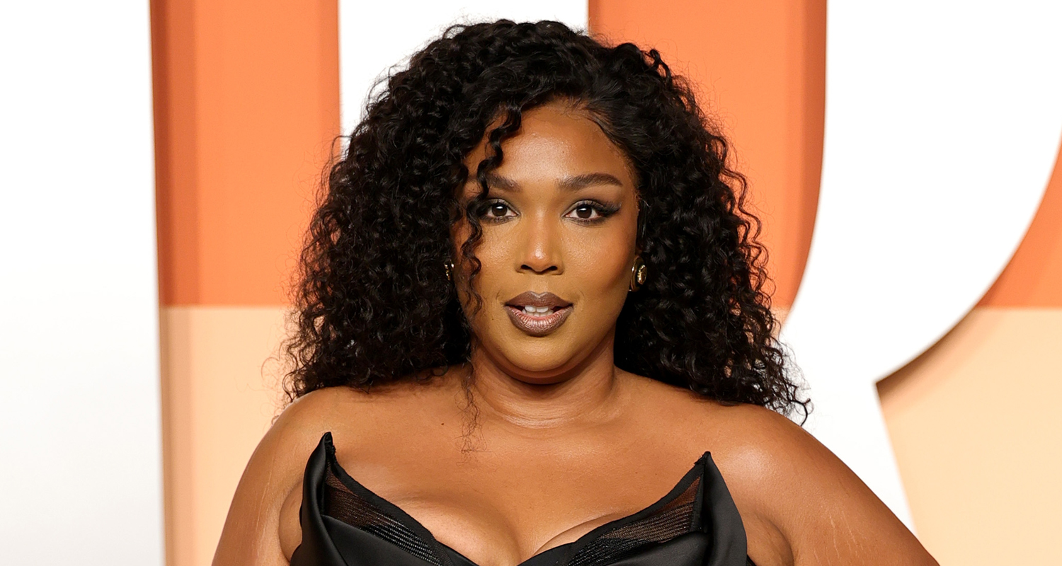 Lizzo Reveals the Three Meals She Eats a Day Amid Health Journey