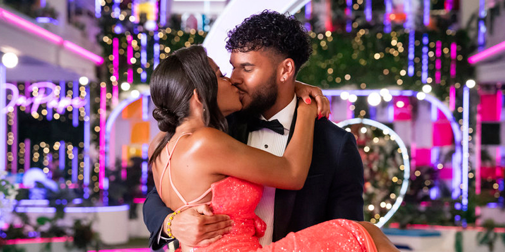 Love Island USA’s Amaya Espinal & Bryan Arenales Unfollow Each Other Ahead of Reunion | Amaya Espinal, Bryan Arenales, Love Island USA, Peacock, Television | Just Jared: Celebrity News and Gossip