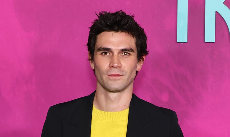 KJ Apa Talks About Having a Hairy Butt & Why He Didn’t Shave it for ‘Map That Leads to You’ Shower Scene | KJ Apa, The Map That Leads To You | Just Jared: Celebrity News and Gossip