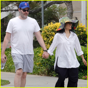 Bill Hader & Girlfriend Ali Wong Hold Hands as They Walk to Farmers Market in L.A.
