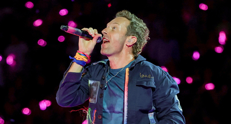 Chris Martin Explains Why He's Keeping the Coldplay Kiss Cam Despite 'Debacle' at Boston Show | Chris Martin, Coldplay | Just Jared: Celebrity Gossip and Breaking Entertainment News