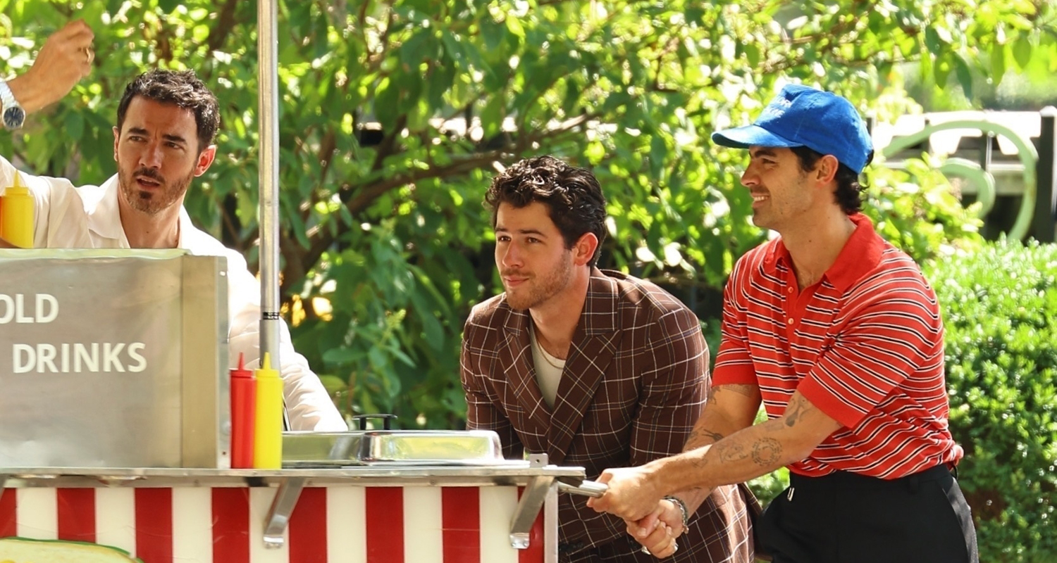 Jonas Brothers Push Food Cart Around NYC Park While Filming New Music Video | Joe Jonas, Jonas Brothers, Kevin Jonas, Nick Jonas | Just Jared: Celebrity News and Gossip