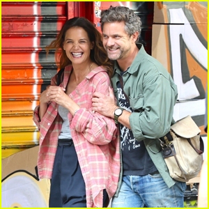 Katie Holmes & Joshua Jackson Share Cute Moment Filming Scenes for 'Happy Hours' in NYC