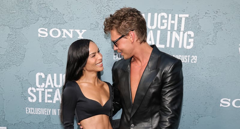 Zoe Kravitz Bares Ripped Abs at ‘Caught Stealing’ NYC Premiere, Shares Cute Moment with Austin Butler on Red Carpet | Austin Butler, Bad Bunny, Carol Kane, Caught Stealing, Darren Aronofsky, Griffin Dunne, Liev Schreiber, Matt Smith, Regina King, Vincent D’Onofrio, Zoe Kravitz | Just Jared: Celebrity News and Gossip