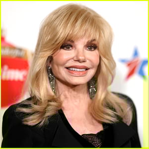 Loni Anderson Dead - L'Emmy ha nominato l'attrice 'WKRP in Cincinnati' muore a 79