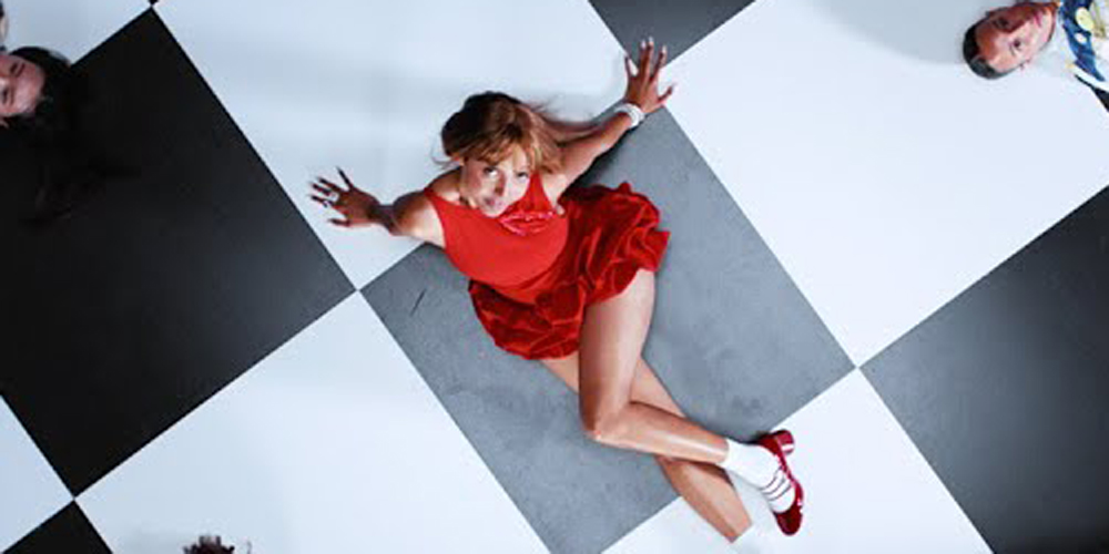 ‘Romeo’ Lyrics: PinkPantheress Debuts Music Video Amid ‘Illegal’ Viral Success! | Destin Conrad, Music, Pinkpantheress, Video | Just Jared: Celebrity News and Gossip