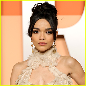 Rachel Zegler chiama un ex con la nuova canzone di Chappell Roan