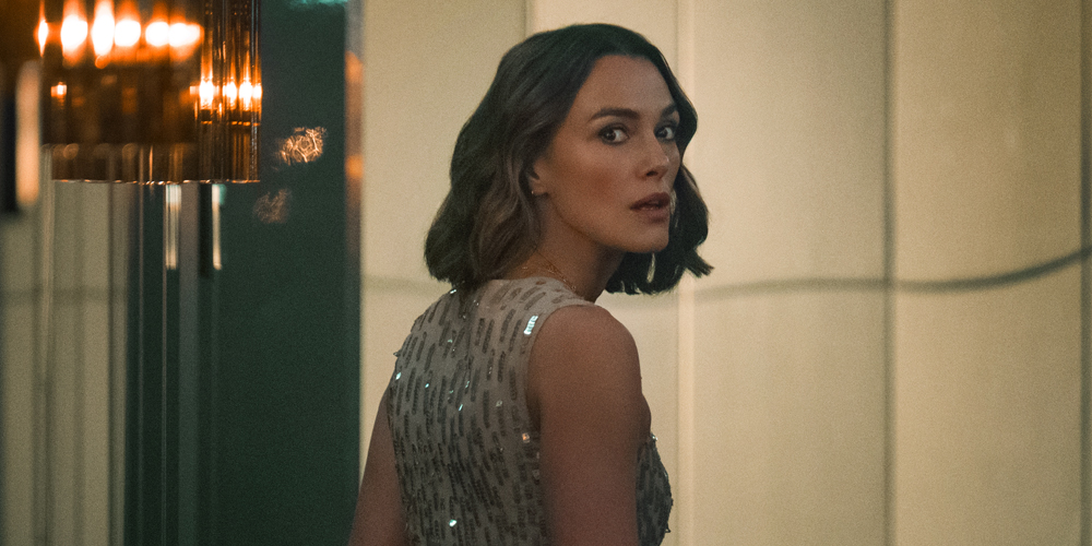 Keira Knightley Witnesses a Crime Aboard a Luxury Yacht in ‘The Woman in Cabin 10′ Trailer – Watch Now! | Art Malik, Daniel Ings, David Ajala, David Morrissey, Gugu Mbatha-Raw, Guy Pearce, Hannah Waddingham, Kaya Scodelario, Keira Knightley, Netflix | Just Jared: Celebrity News and Gossip