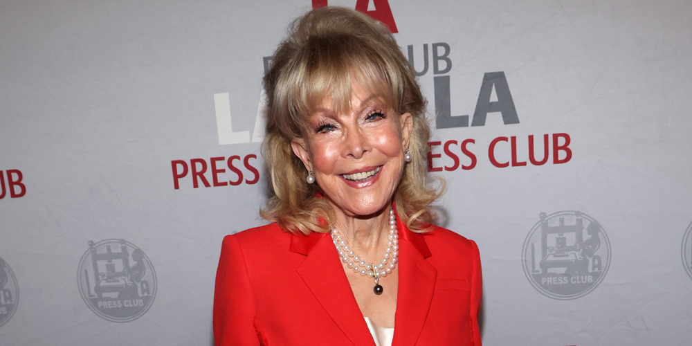 ‘I Dream of Jeannie’ Star Barbara Eden Denies Rumors of Feud With Another TV Legend | barbara eden, Elizabeth Montgomery | Just Jared: Celebrity News and Gossip