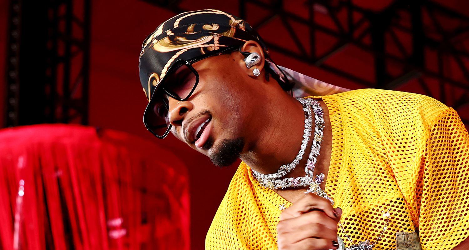 D4vd Cancels U.S. Tour Amid Homicide Investigation | d4vd | Just Jared: Celebrity News and Gossip