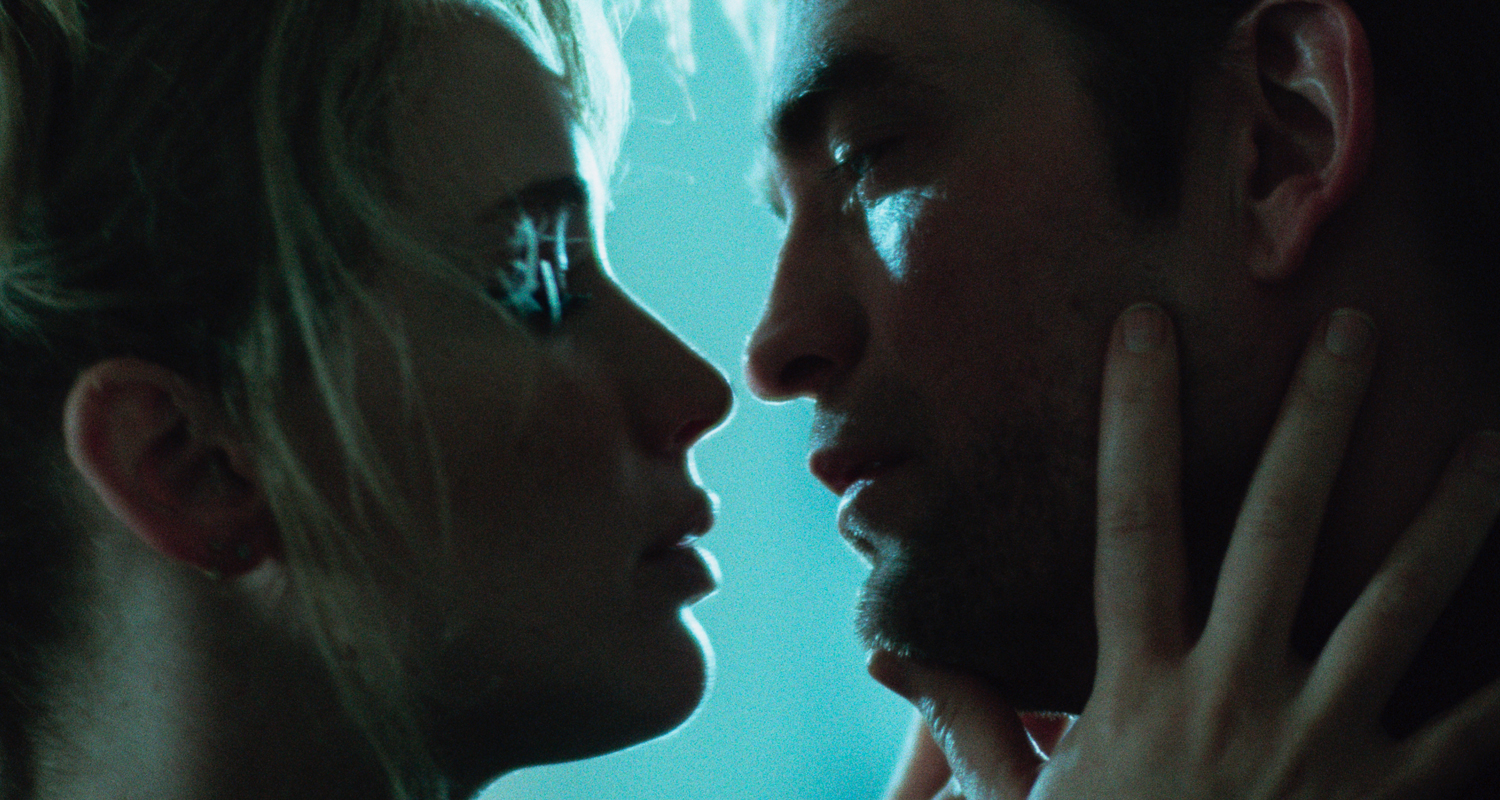 ‘Die My Love’ Teaser Trailer: Jennifer Lawrence & Robert Pattinson Star in New Thriller from Lynne Ramsay – Watch Now! | Die My Love, Jennifer Lawrence, Lynne Ramsay, Movies, Robert Pattinson, Trailer | Just Jared: Celebrity News and Gossip