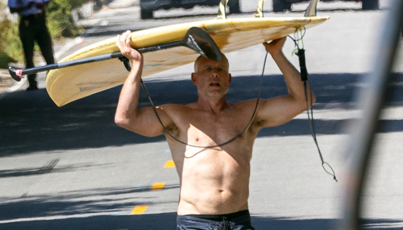 Jessica Simpson’s Ex Eric Johnson Spotted Going Shirtless for Paddle Boarding Session in Malibu | Eric Johnson, Shirtless | Just Jared: Celebrity News and Gossip