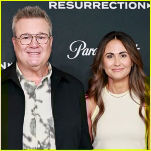 Eric Stonestreet & Lindsay Schweitzer Are Married After 8 Years Together!