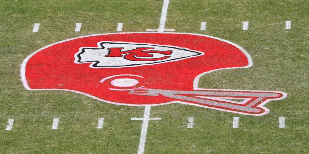 Explaining the Chiefs ‘Free 4′ T-Shirts That Are Getting Attention Online | Rashee Rice, Travis Kelce | Just Jared: Celebrity News and Gossip