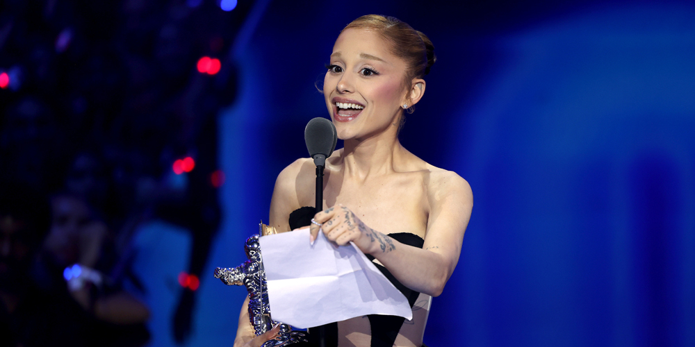 Ariana Grande Wins Best Pop at MTV VMAs 2025, Thanks Her ‘Therapist & Gay People’ in Cute Speech | 2025 MTV VMAs, Ariana Grande, MTV VMAs | Just Jared: Celebrity News and Gossip