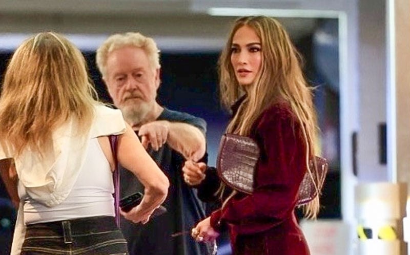 Jennifer Lopez Spotted Meeting with Director Ridley Scott: Possible ...