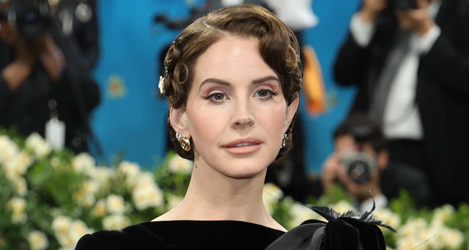 Lana Del Rey Denies Plastic Surgery Speculation, Reveals Non-Surgical Procedure She’s Had Done | Lana Del Rey, Plastic Surgery | Just Jared: Celebrity News and Gossip