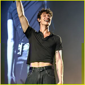 Shawn Mendes Setlist for 2025 On The Road Again Tour Revealed After First U.S. Show in Boston (Plus Photos!)