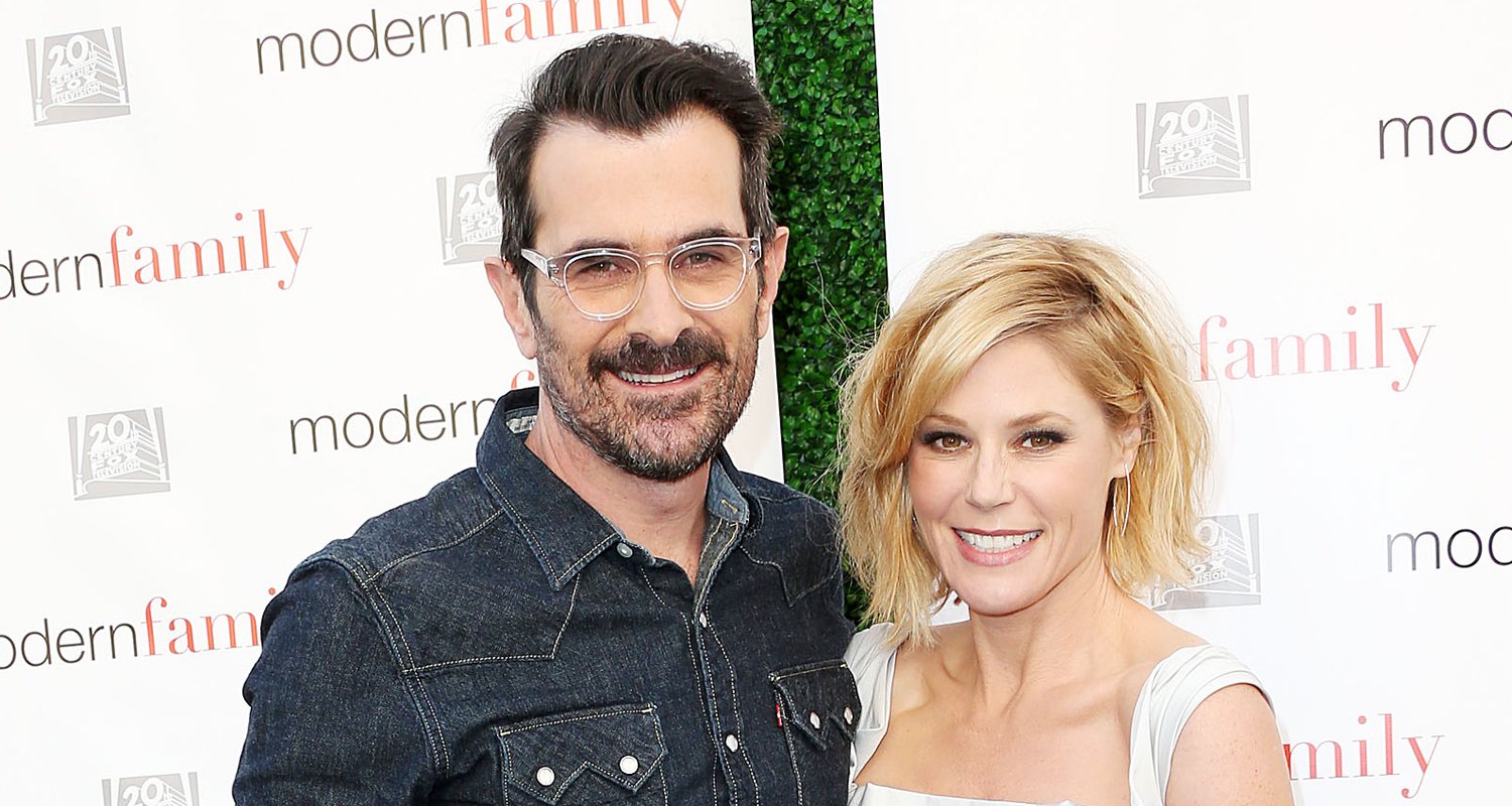 Julie Bowen & Ty Burrell Have 'Modern Family' Reunion at College Football Game!